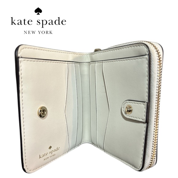 Kate Spade New York Staci Lily Blooms Compact Bifold Wallet - Picture 4 of 4